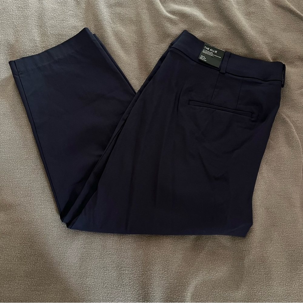 NWT Women’s Lane Bryant Dark Blue Trousers Ankle Size 20P - Picture 5 of 8